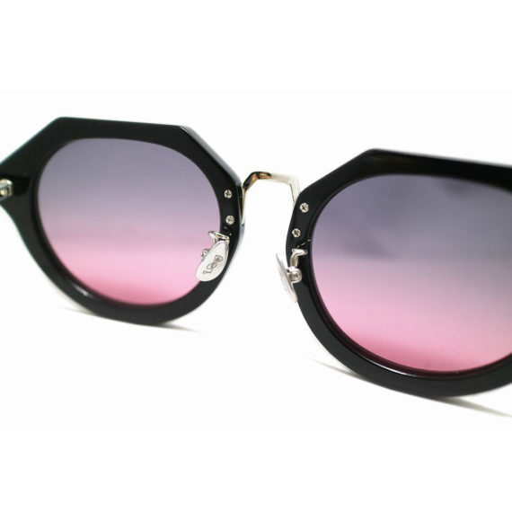 tommy.c1.pnkgr.5.web