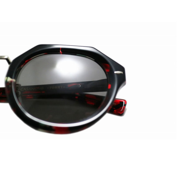 tommy.c3.blk.6.web