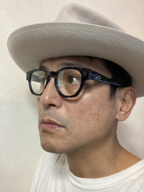 55FFA6A9-89B3-4BEE-9FC3-454A830B3D2C