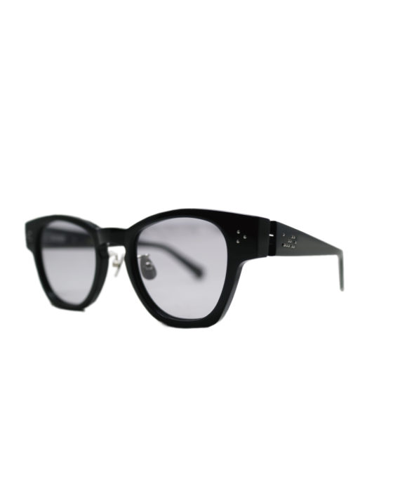 lookin.c1.lgry.1.web