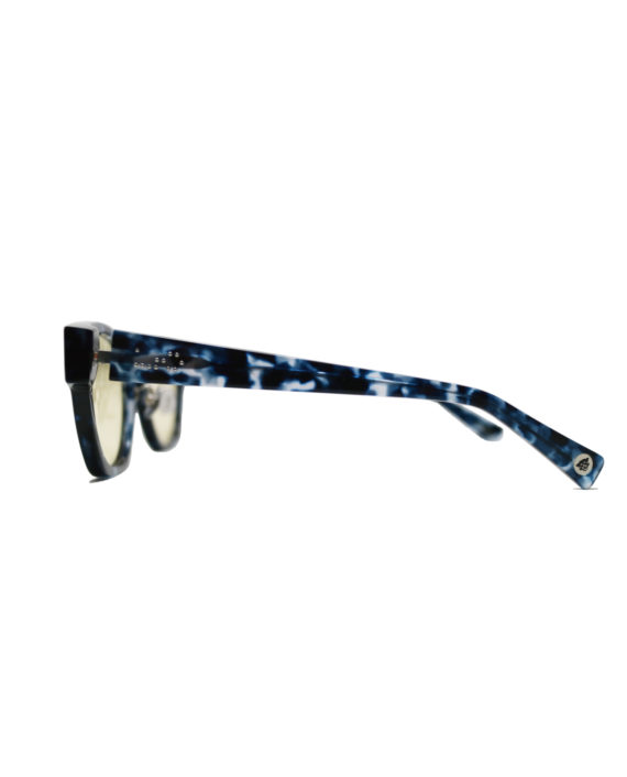 lookin.c3.lyel.3.web